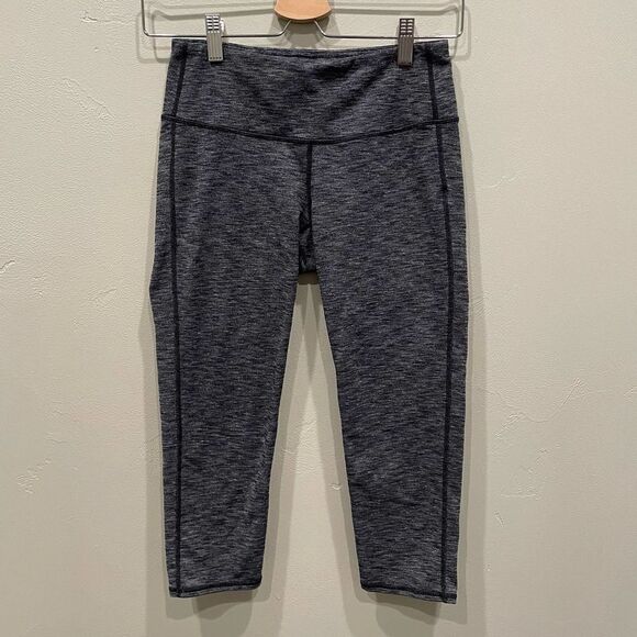 Athleta Marled Gray Crop Leggings - Size: Small - Picture 1 of 6